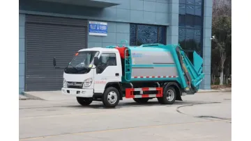 Eco-Friendly Foton 4X2 3-5cbm Mini Refuse Collection Compactor Truck1
