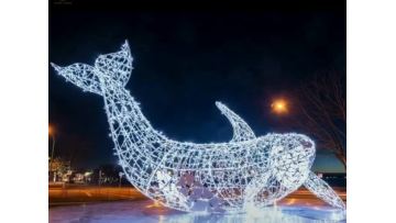Whale Sculpture Motif Light