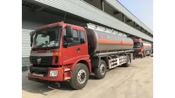 Premium Quality Foton Auman 6X2 24.6cbm Fuel Transport Tanker Truck1