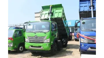 Versatile Application Foton 6X2 6.8m 12.5cbm 240HP Tri-Axle Rear Dump Truck1