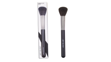 BLUSH BRUSH 