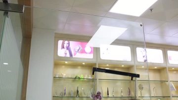 barber mirror