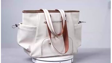 Large-Capacity Racket Bag