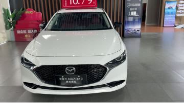 Mazda 3 Sedan（2）