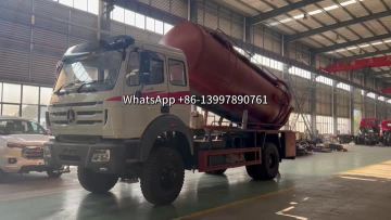 Sewer jetting vacuum truck