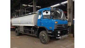 Premium Quality Dongfeng 4X2 180HP 17cbm Heavy-Duty Oil Tanker Truck1
