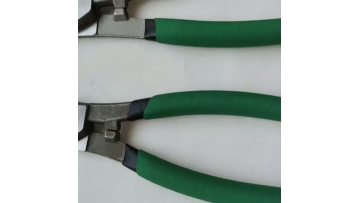 Sharp green cable cutters