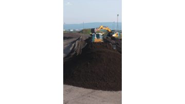 Digging bucket-production workshop