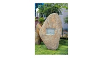 GAMG011 Natural River Rock Stone Post Box Mailbox Outdoor1
