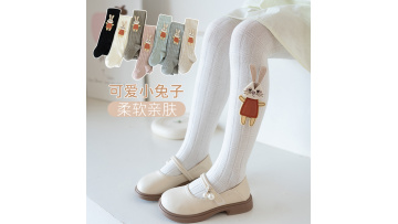 Red rabbit pantyhose