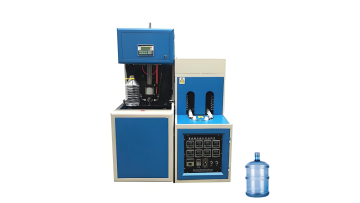 Semi-automatic blow molding machine (3)