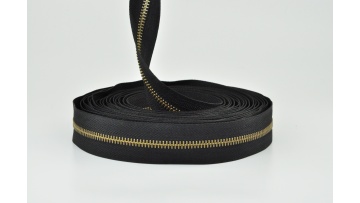 Aluminum zipper