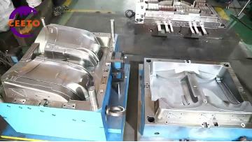 Automotive plastic injection mold