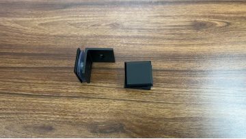 glass hinge black