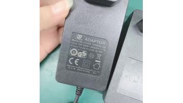 60W wall plugs adapter production.mp4