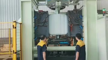 IBC ton barrel blow molding machine