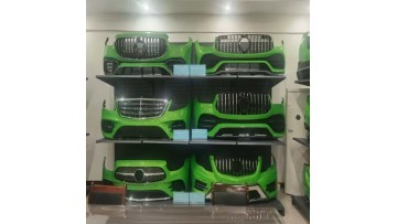 Injection mold for the bumper of a Mercedes-Benz car