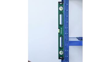 Magnetic green horizontal ruler