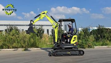 2.5 ton mini excavator meeting CE Euro 5 and EPA 4