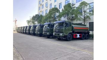 6x6 Off Road Fuel Truck