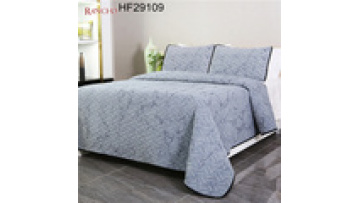 Hot product warm winter luxury embroidery print velvet bedspread quilt bedding set1