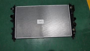 High Quality Auto Parts Car Aluminum  Radiator for Chevrolet Cruze 1.4L I4 Turbo OEM 1300306 13311079 Radiadores1
