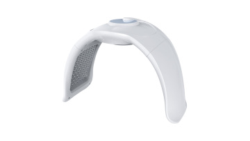 SD-097 at home infrared red light therapy device for face treatment