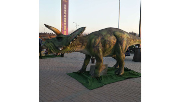 jurassic park triceratops animatronic