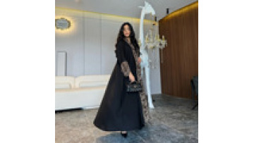 2025 Fashion Muslin Open Abaya Pattern Splicing Coat with Hijab Women's Robe Dubai Turkiye Long Sleeve Elegant Cardigan1