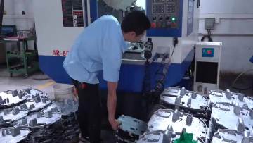 Extrusion CNC Machining Gravity High Pressure Aluminum Die Casting CCTV Camera Housing1