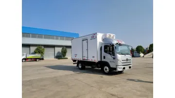 Value-Cold Jiefang 4X2 4m Insulated Refrigerated Van Vehicle1