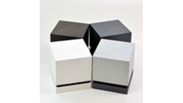 Wholesale Printed Luxury Cardboard Packaging Perfume Box Cosmetic Gift Packaging Boxes1