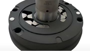 Oil charge pump for A4VTG90