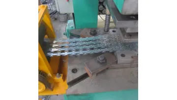 Razor Barbed Wire Razor Barbed Wire Machine1