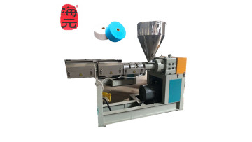 PP Melt-Blown Non Woven Spunbond Fabric Making Extrusion Line Machine1
