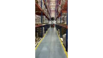 Toyota very narrow aisle forklift