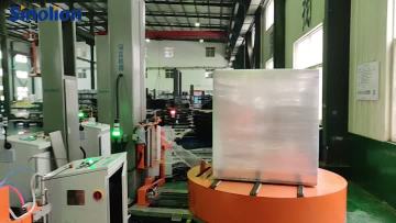 Pallet on-line turntable stretch wrapper