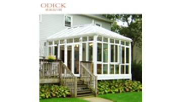 Customized by manufacturers Waterproof Sun Protection Free Standing Glass Sunrooms With Aluminium alloy For Villa1