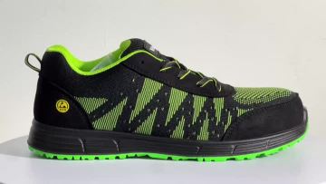 Low cut safety shoes 20