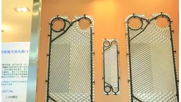 Plate heat exchanger accessories