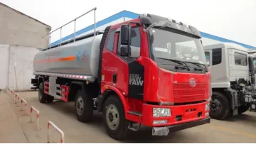 New Arrival FAW Jiefang 6X2 20.73cbm Fuel Transporter Truck1
