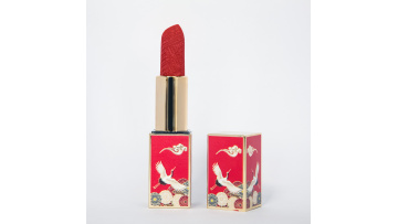 Love Carved lipstick video