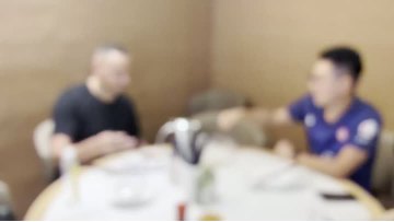 Dutch Customer enjoy Guangdong catering culture