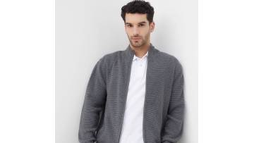 ZH-882688279-ZIPPER