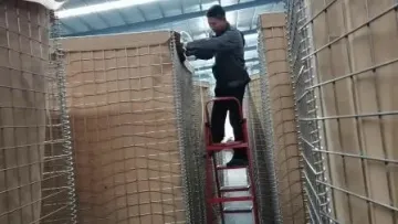 Galvanized High Tensile Welded Mesh Gabion Hesco Barrier Basket Price for Military Defense Blast Wall Flood Erosion Control1