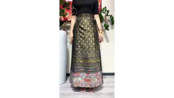 chinese horse face skirt