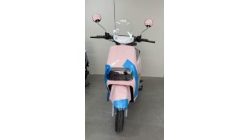 Eco-Friendly Commuter Electric Scooter for Daily Use