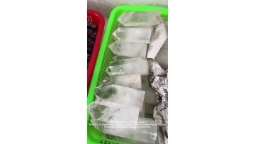 Wholesale Crystal Natural Healing Gemstone Crystal Tower clear Quartz Crystal Point for Gift1