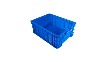 large plastic containers for fish