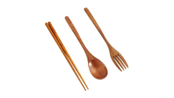 Portable Wooden Cutlery Set 3 in 1 with Storage Pouch for Outdoor Use1